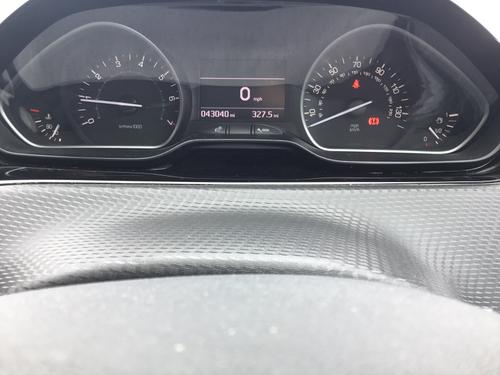 Peugeot 208 Photo ea4f8fa2-7244-46c8-8308-43c1e27bf845.JPG