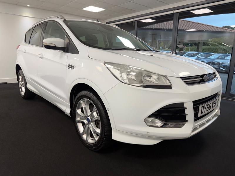 Ford Kuga Photo ea569053-f950-4b9a-bb93-d053f0701ab3.jpg
