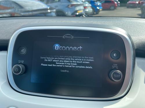 Fiat 500X Photo ea5e32f8-7796-49c3-a94f-55d09abe4194.jpeg