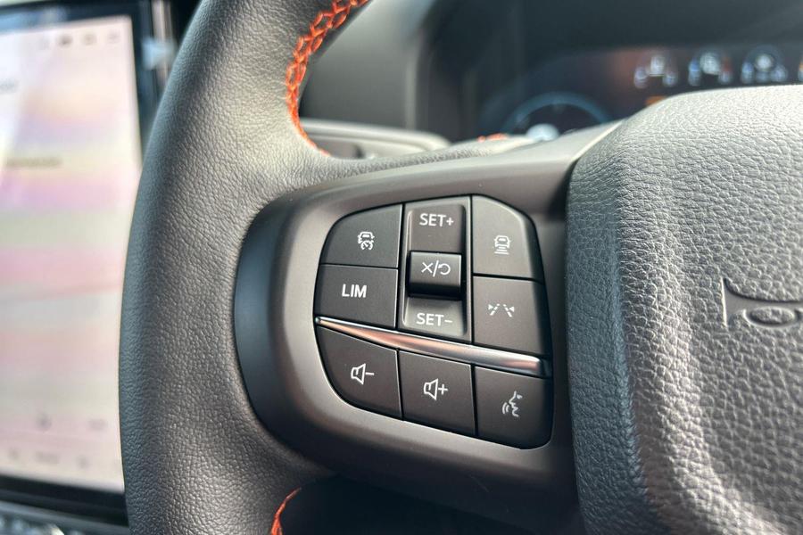 Ford RANGER Photo ea6095a9-21ad-4507-942b-45b201cd6bc6.jpg
