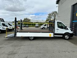 Ford Transit Photo 26