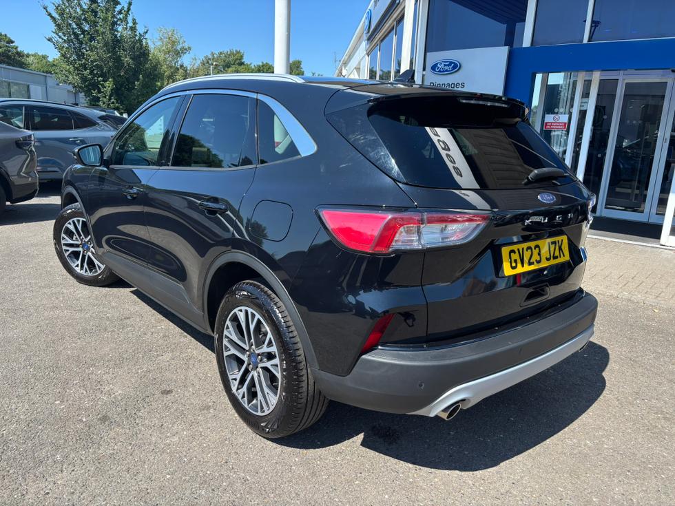 Ford Kuga Photo ea81f1b3-0761-492f-9d67-05592c20b0fc.JPEG