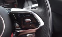 Jaguar E-PACE Photo 15
