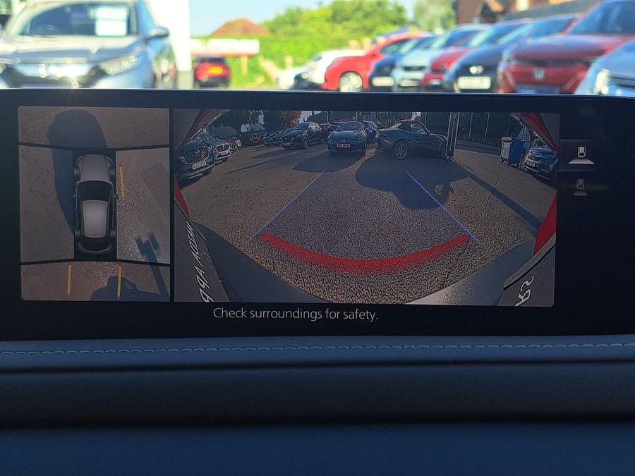 Mazda CX-30 Photo eaa59167-3d4e-4200-8436-aff4a697b007.jpg