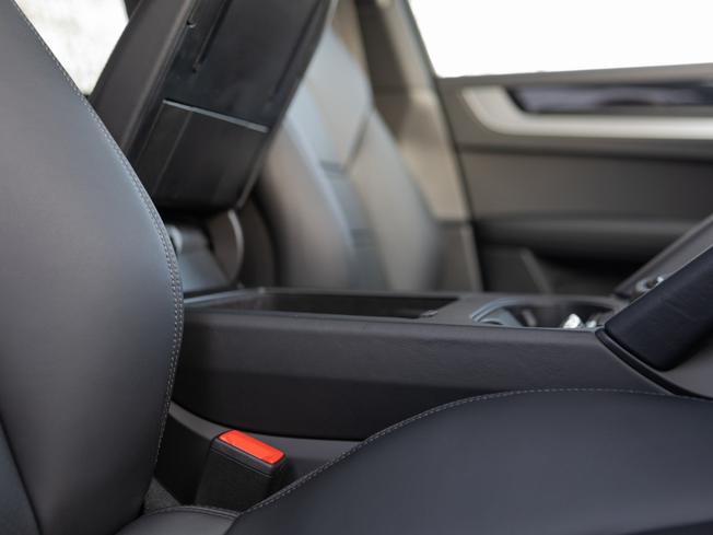 PORSCHE Cayenne Photo 12