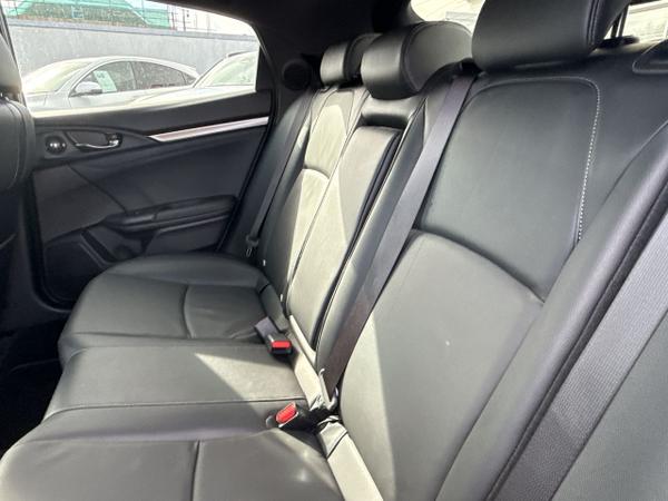 Honda Civic Photo 8