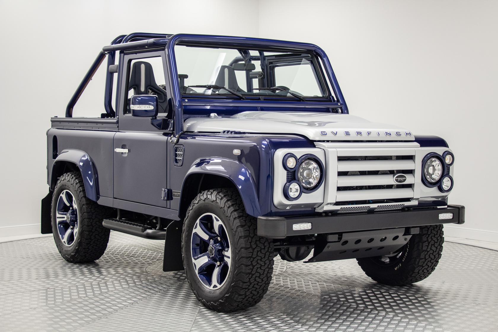 Used Land Rover 90 Blue90SoftTop 8