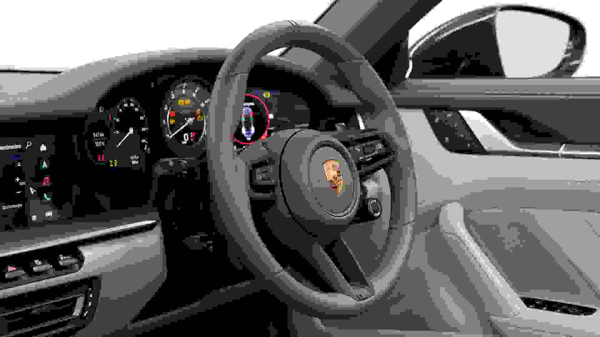 Porsche 911 Photo eaffb920-7984-401b-826a-158103f378d4.jpg