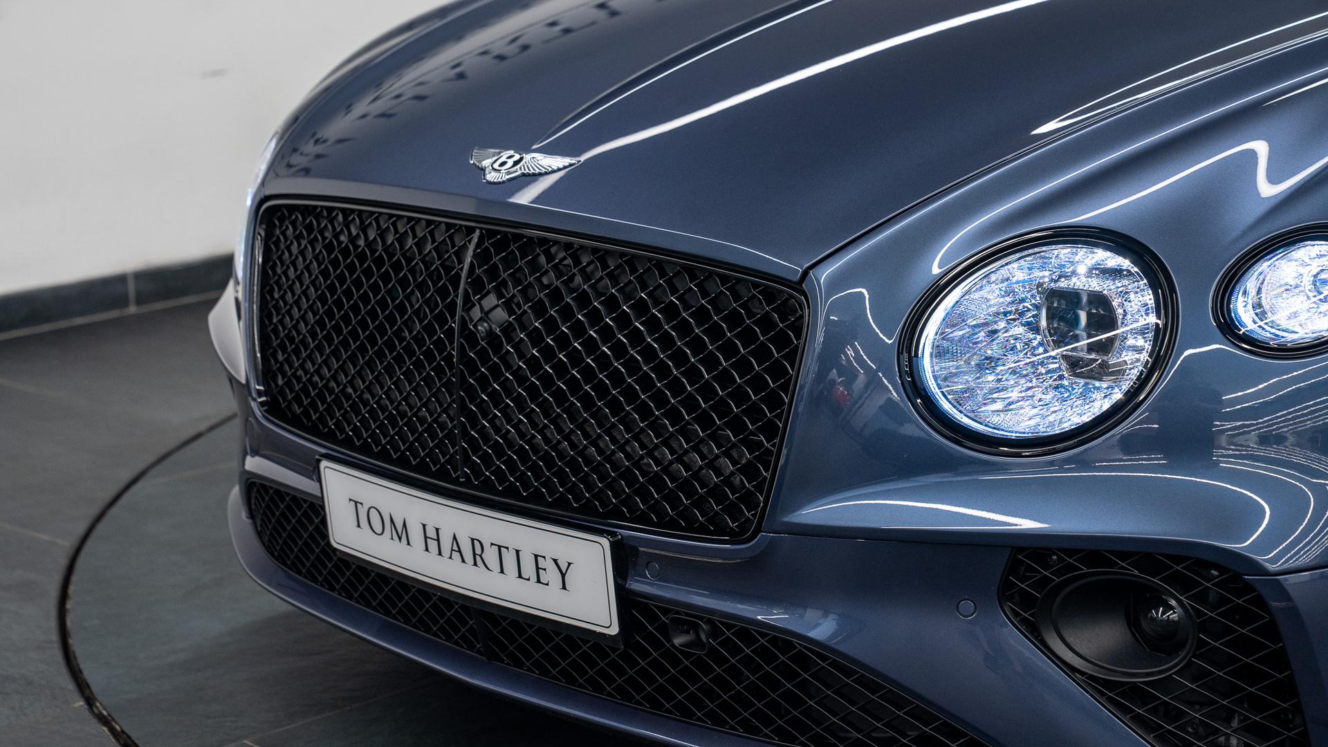 Bentley Continental Photo eb02e8c4-7d0d-4b55-930d-6ed51133a344.jpg