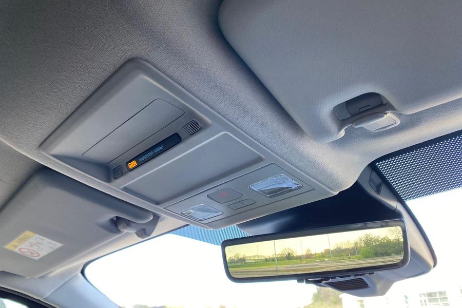 Ford TRANSIT CUSTOM Photo eb2a5b4b-d18b-4c0e-923d-cdfae45ce9b6.jpg