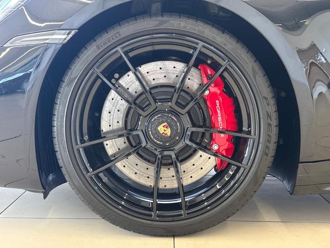 PORSCHE 911 Photo 24