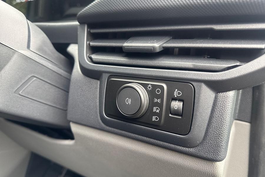 Ford TRANSIT CUSTOM Photo eb2e8e1d-2688-4d02-9336-567edf17d524.jpg