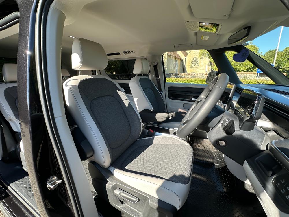 Used Volkswagen ID. Buzz DE25YPW 17