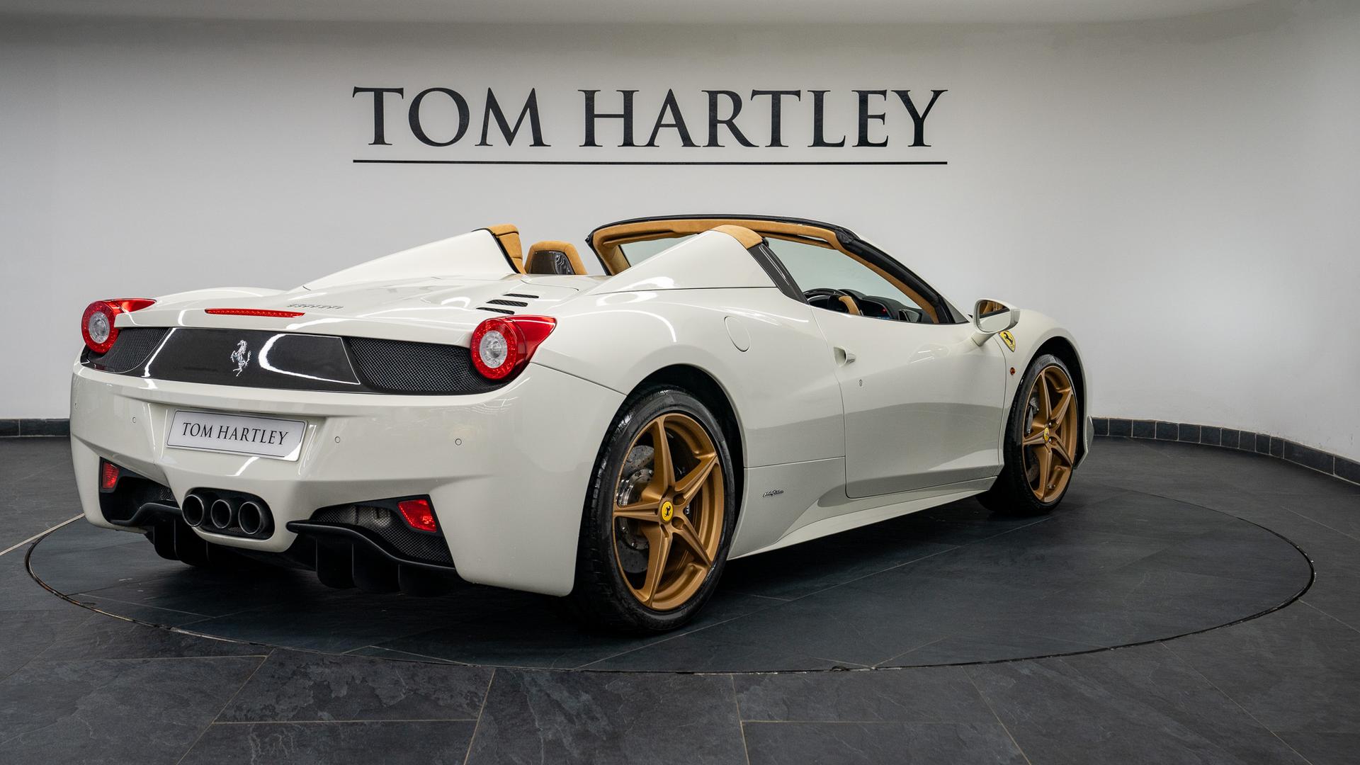 Ferrari 458 Photo eb3bee5d-1e1d-4a00-a4c7-c7610c3b6c7e.jpg