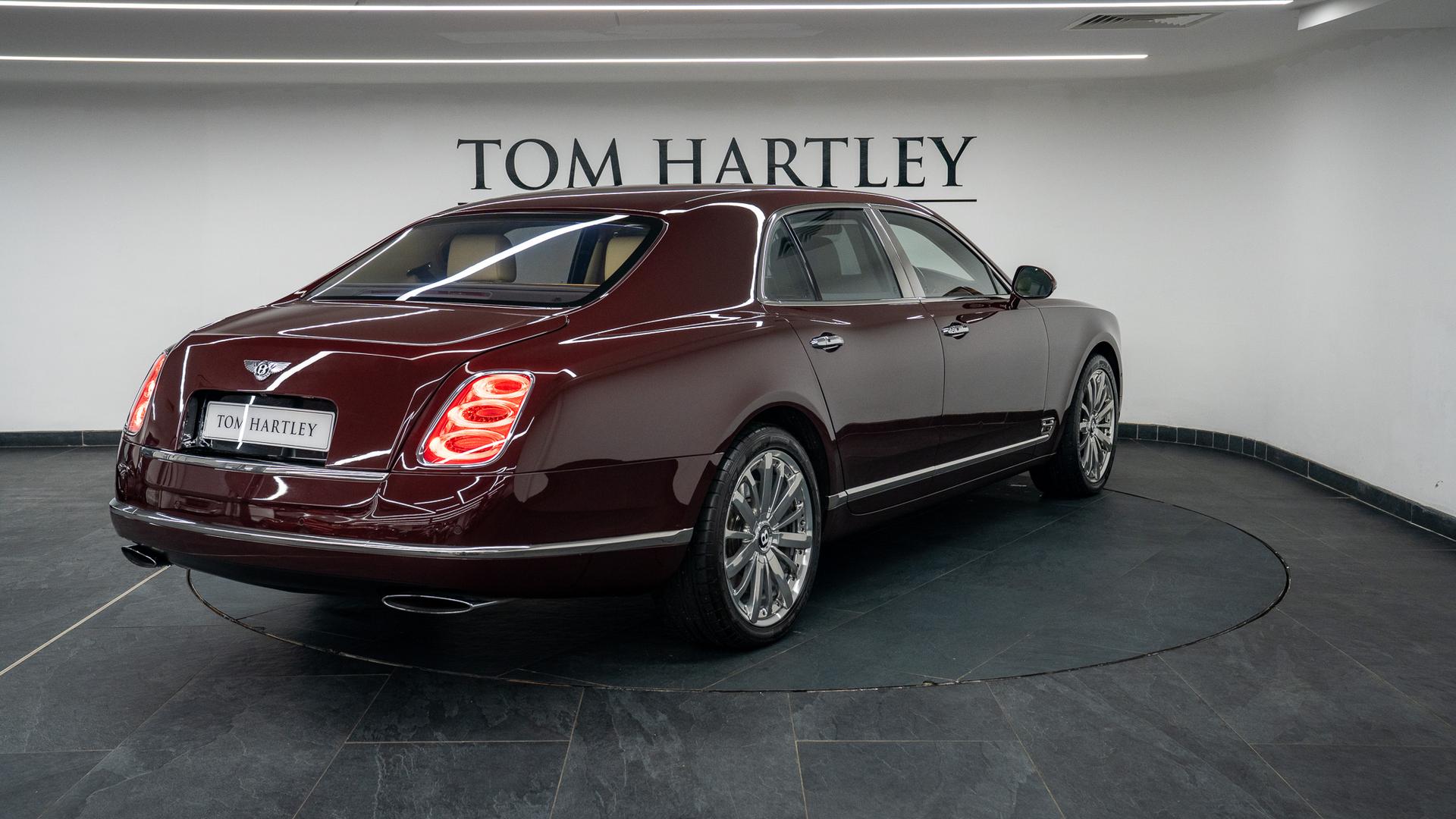 Bentley Mulsanne Photo eb41058a-b5ce-4d03-af56-dff2db42d948.jpg