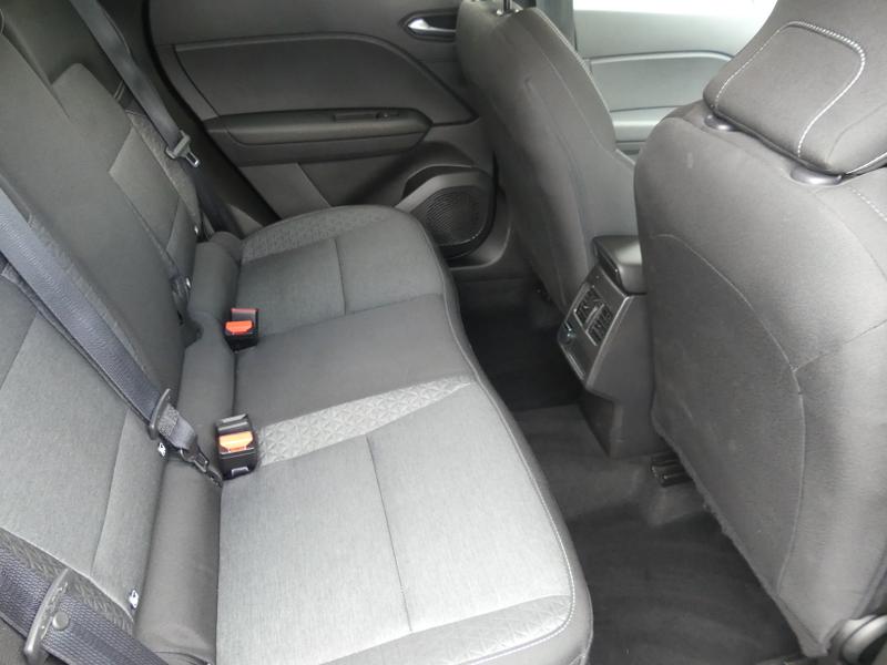 Renault Captur Photo eb4823b5-cb89-40e5-af5c-9b83a9b86a55.jpg
