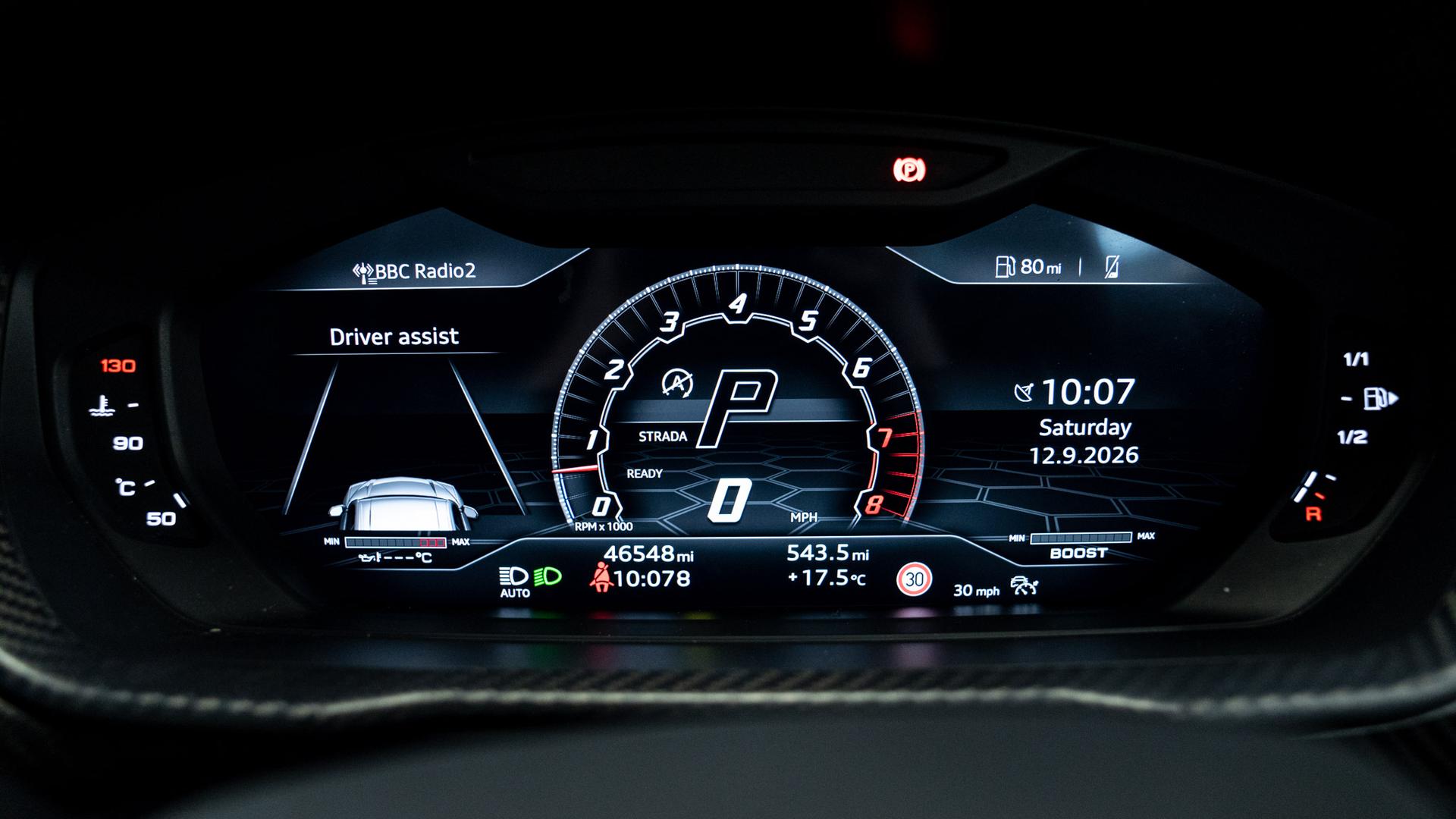 LAMBORGHINI Urus Photo eb536192-5ada-4f9c-932b-5cc37daba1ec.jpg