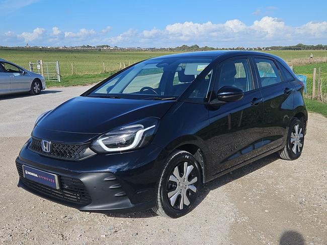 Honda Jazz Photo eb541b5b-612e-416b-bfc4-8d0edefb3331.jpg