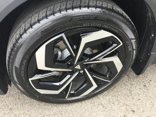 Changan Deepal S07 Photo eb543f4c-ec3c-4789-92af-01bd1ebf1e3e.jpg