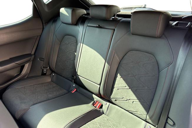 SEAT Leon Photo 9