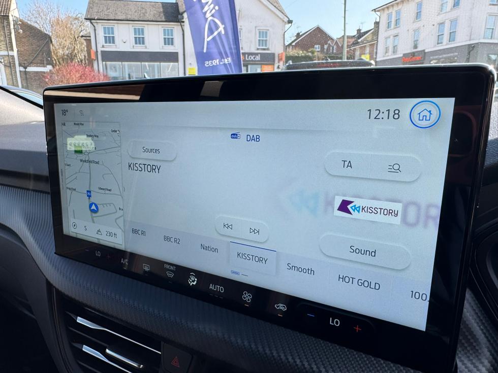 Ford Kuga Photo eb5d80f4-c5c4-44f8-86b9-ea5a9c246bf3.JPEG