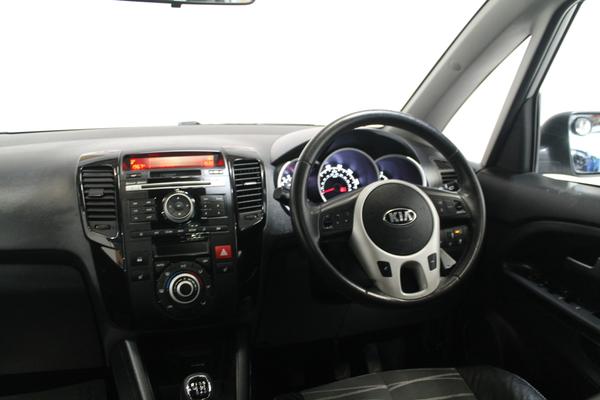 Kia Venga 1.6 EcoDynamics 3 MPV 5dr Petrol Manual Euro 5 (s/s) (123 bhp) Photo 8