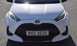 Toyota YARIS Photo 7