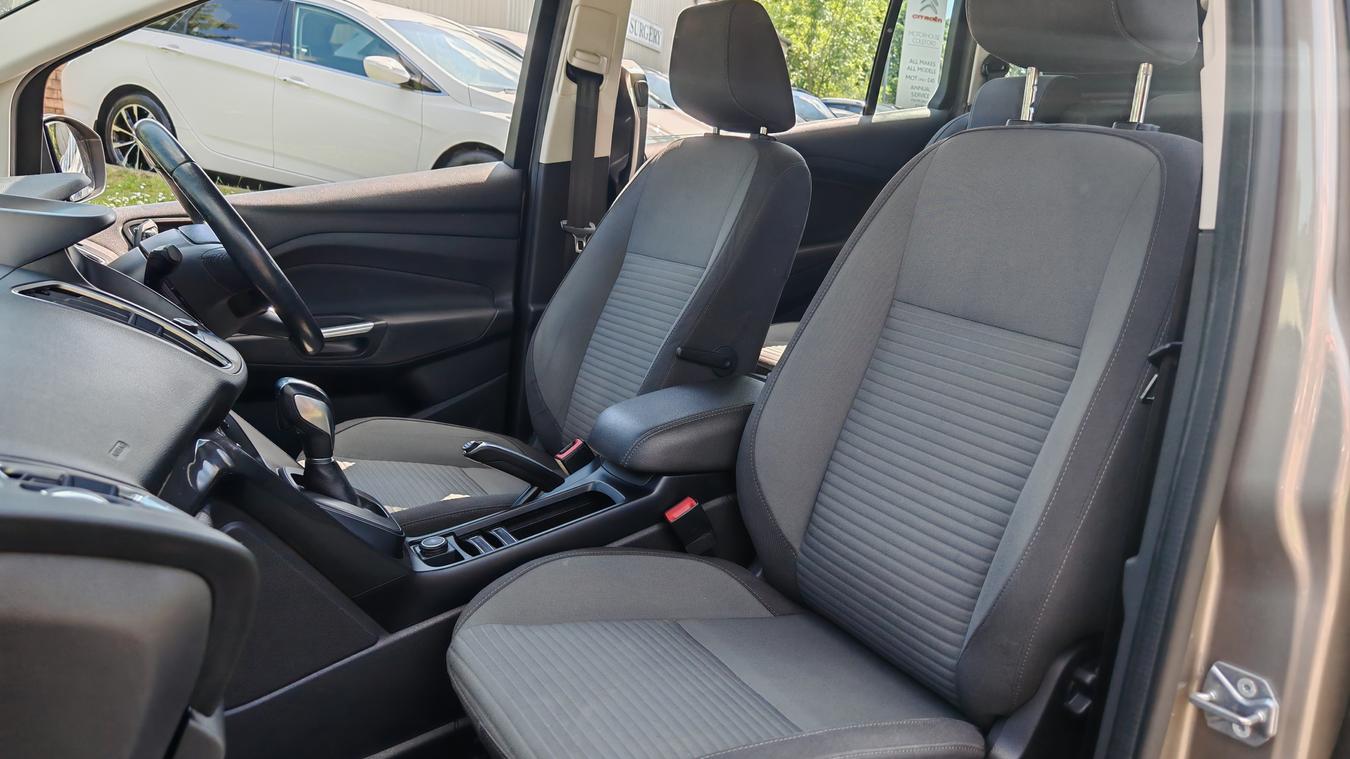 Used Ford Grand C-Max AF19KPE 19