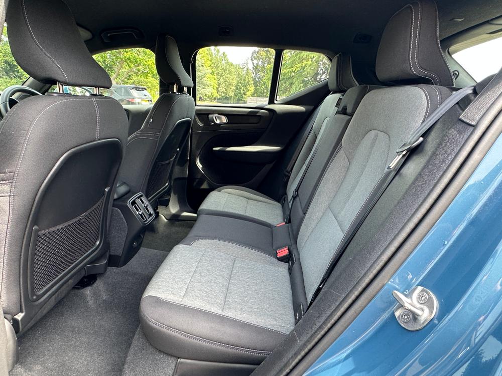 Used Volvo XC40 WG73OGE 25