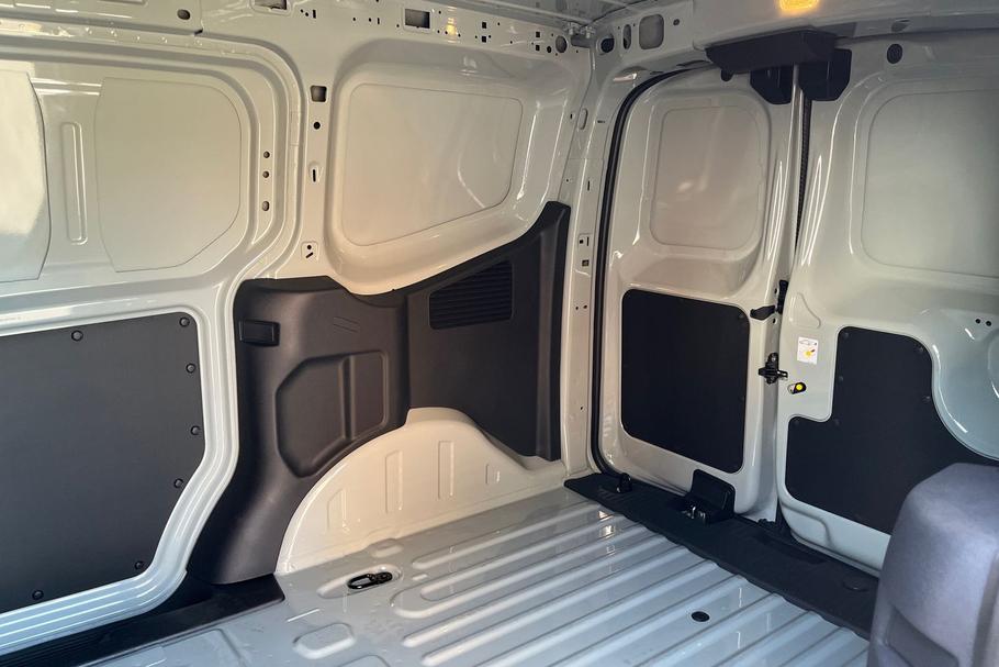 Used Ford TRANSIT COURIER COURIERLIM4 5