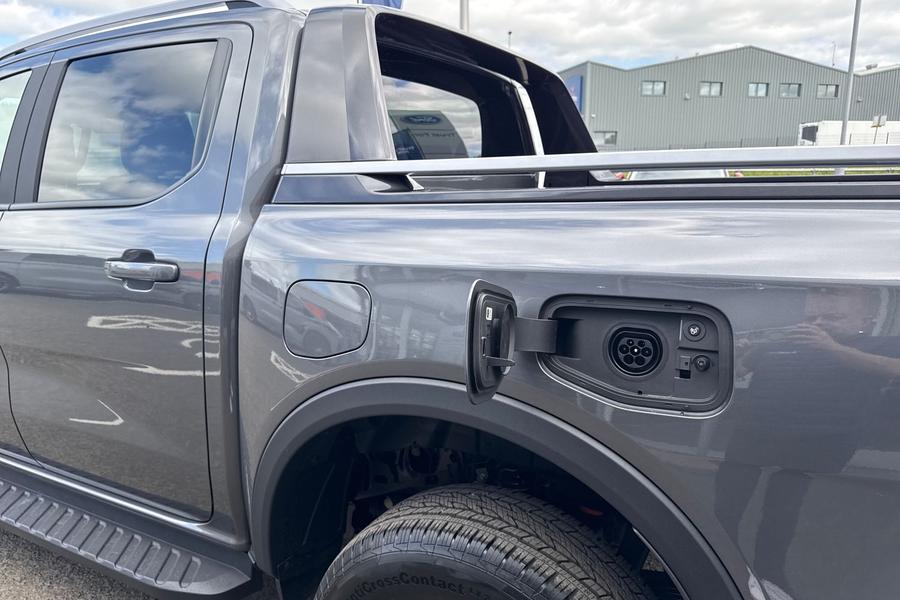 Ford RANGER Photo ebb51f86-bc1b-495d-9c6e-cbb4990d841d.jpg