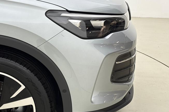 VOLKSWAGEN  Tiguan  Photo 19