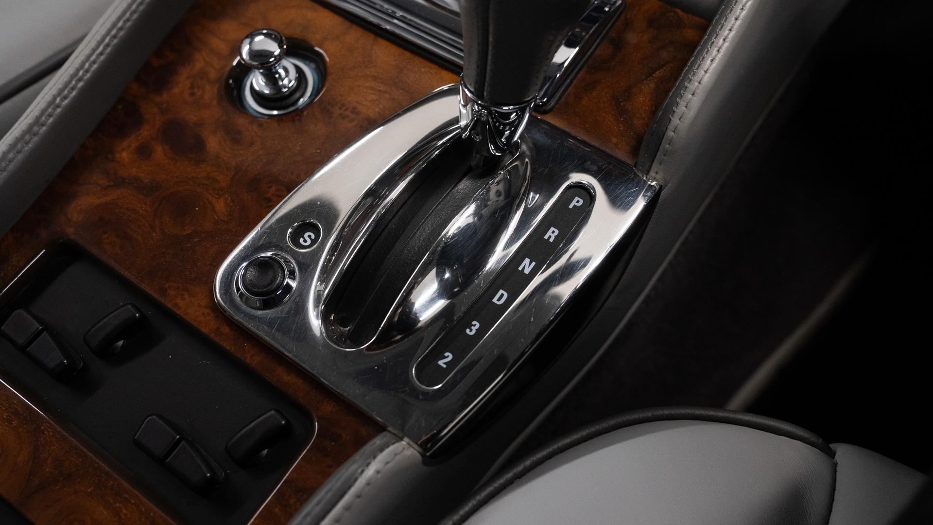 Bentley Continental Photo ebe07b2b-73f4-4d25-a44c-2cc15fe644eb.jpg