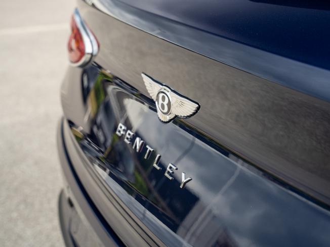 BENTLEY Bentayga  Photo 8