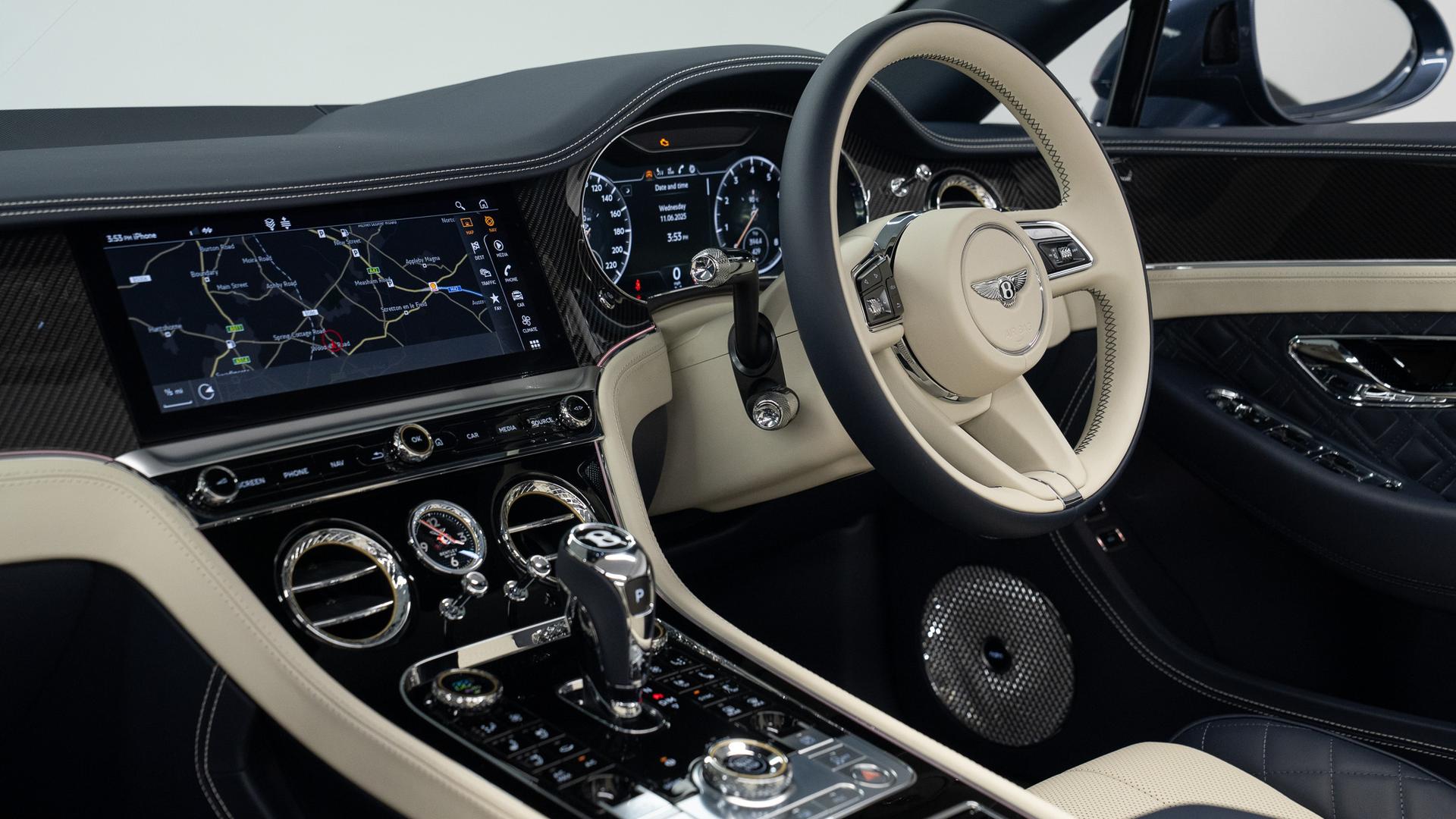 Bentley Continental Photo ebf227b0-b53b-4e2f-969e-2036ce733614.jpg