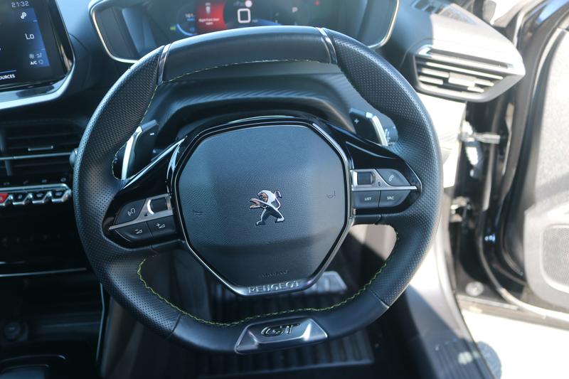 2023 23 PEUGEOT 2008