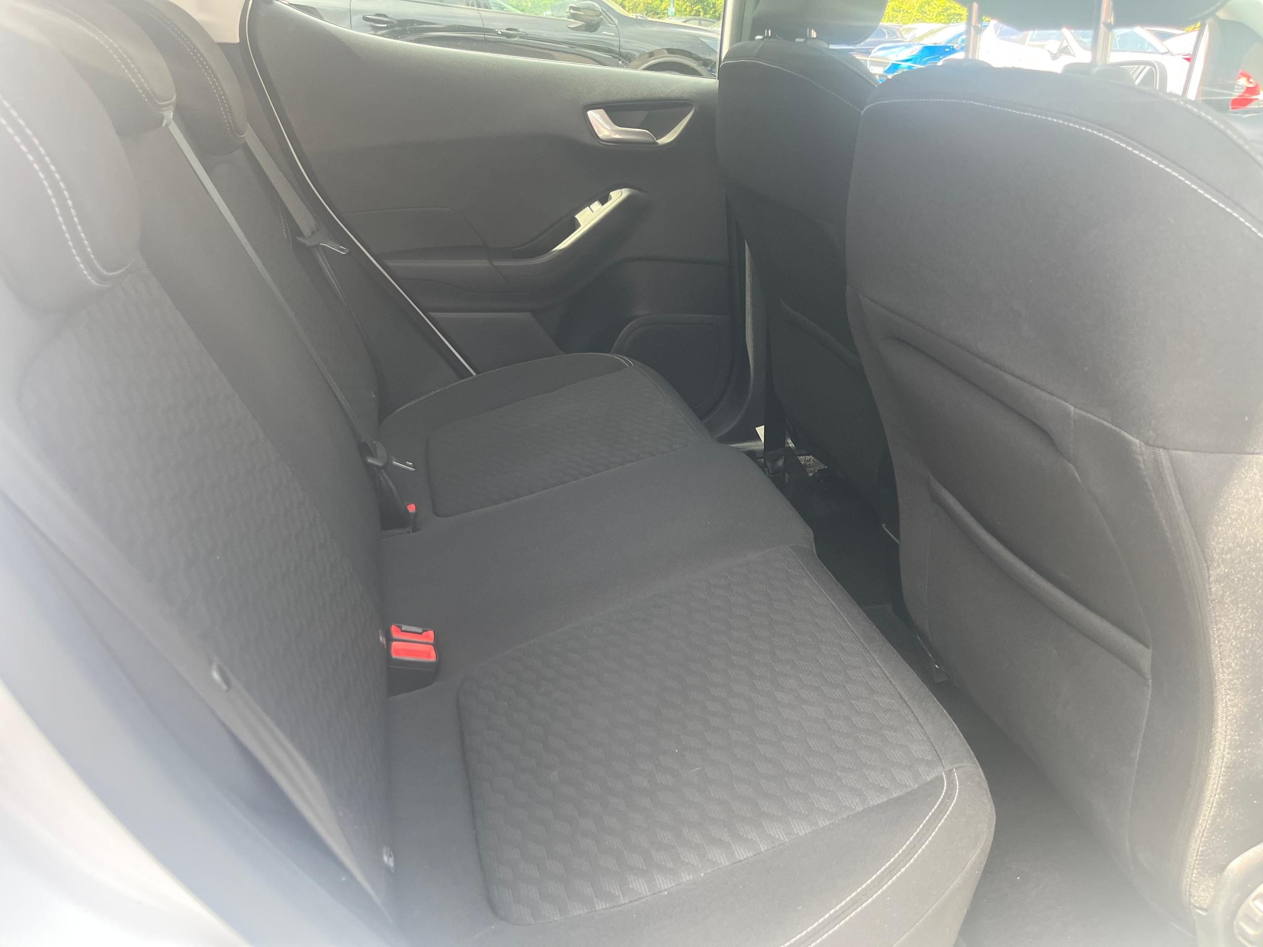Used Ford FIESTA WU24VRZ 13