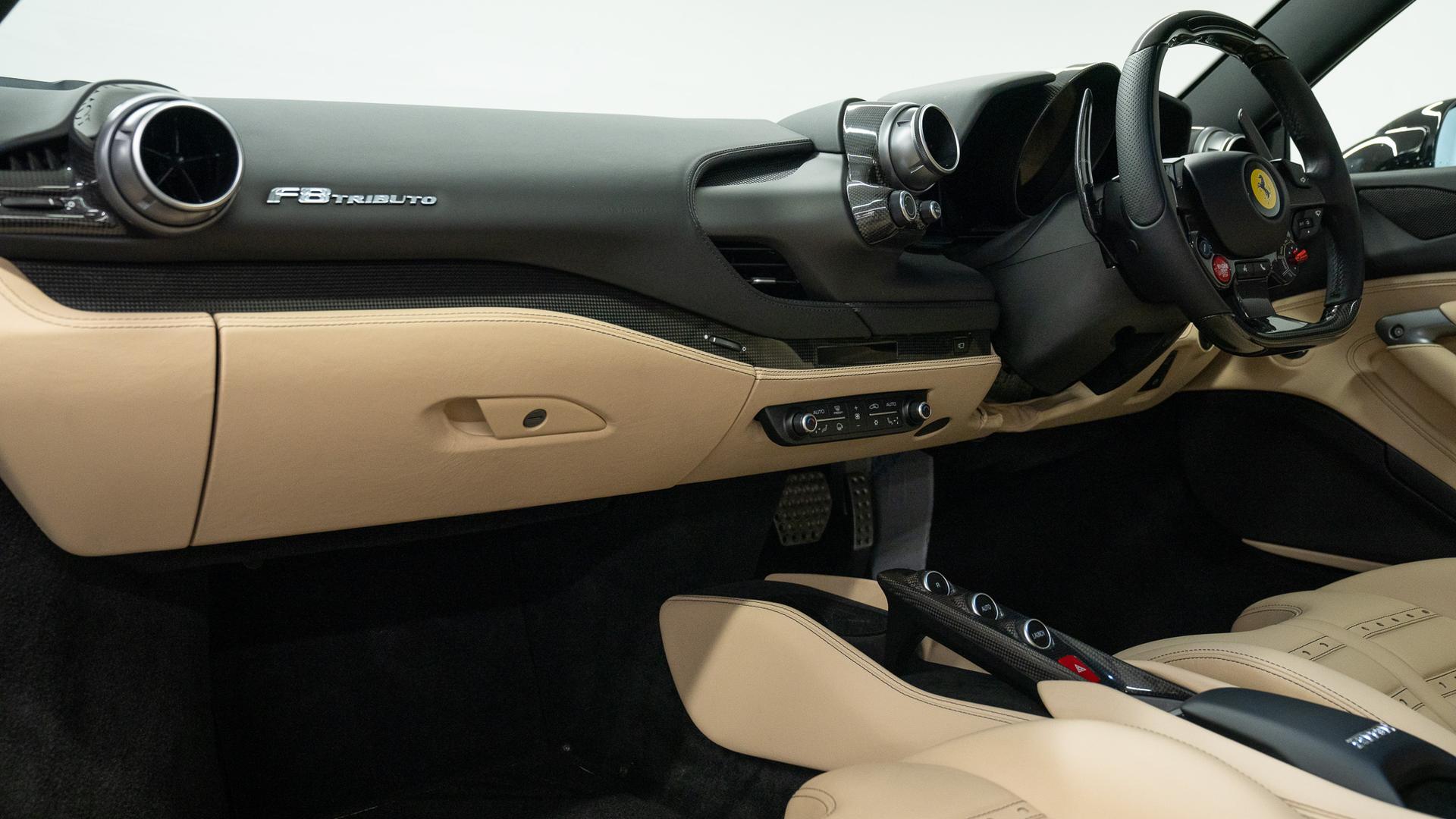 Ferrari F8 Photo ec021196-b5ed-43d4-82fc-b22caced7217.jpg