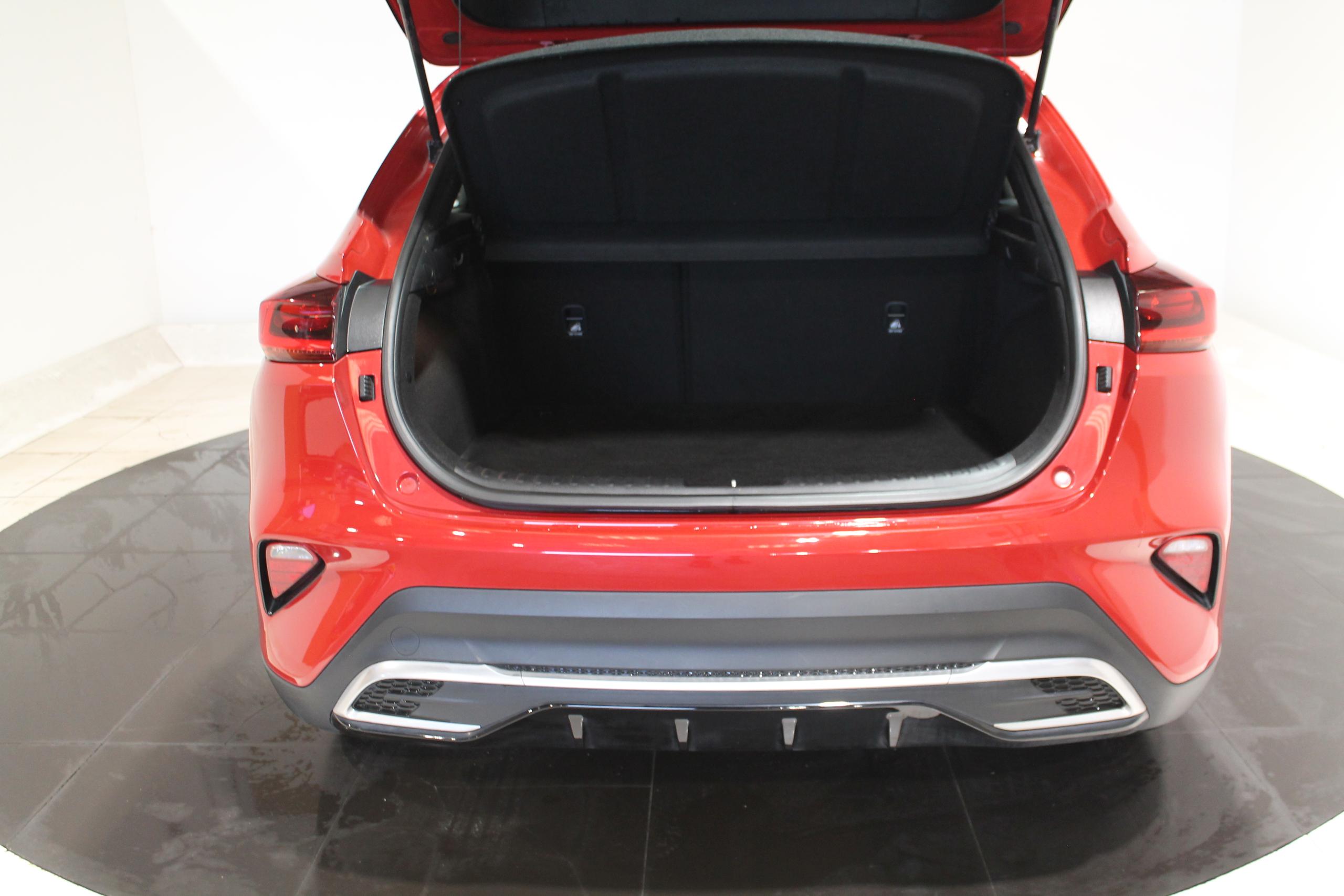 Kia XCeed Photo 9
