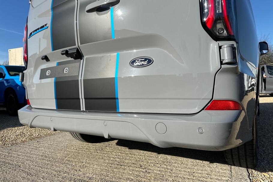 Used Ford E-TRANSIT CUSTOM CUSTOMBEV04 28