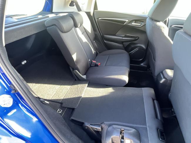 Honda Jazz Photo ec35ea33-8043-4093-96b4-725276b0262f.jpg