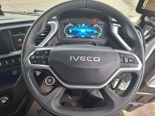 Iveco S-WAY Photo