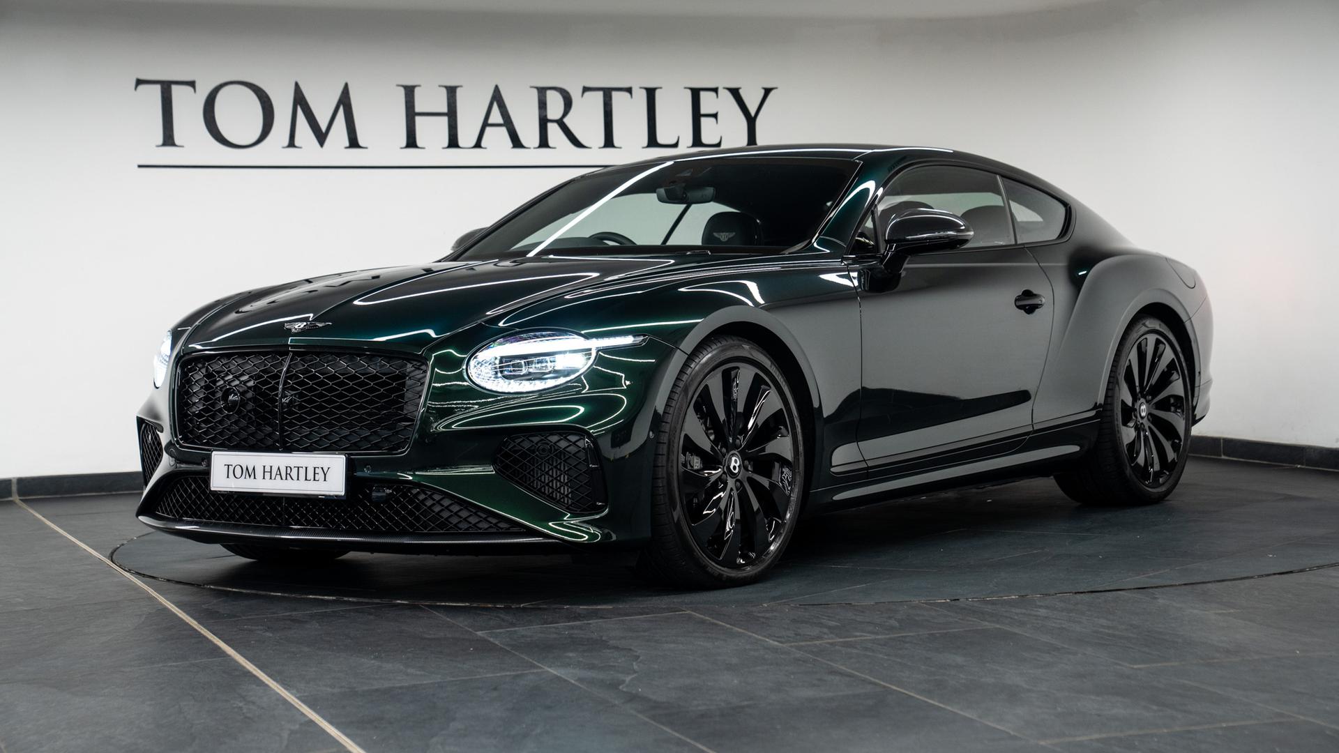Bentley Continental GT Photo ec47792c-150a-485d-bc3d-20072f5d9629.jpg