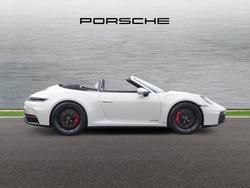 PORSCHE 911 Photo 3