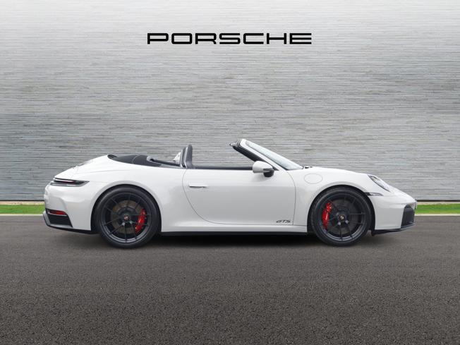 PORSCHE 911 Photo 3