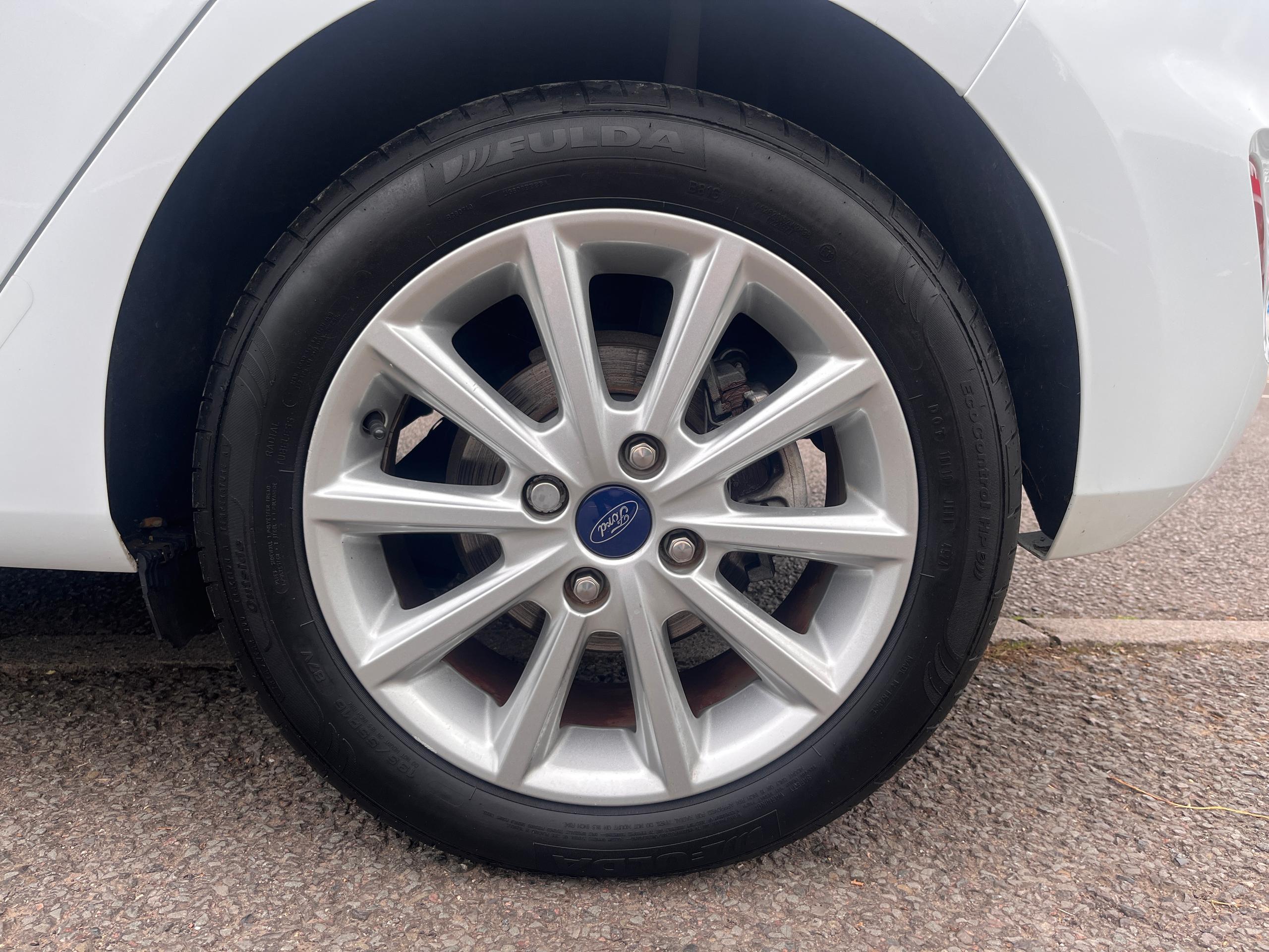 Used Ford FIESTA WN19HHE 21
