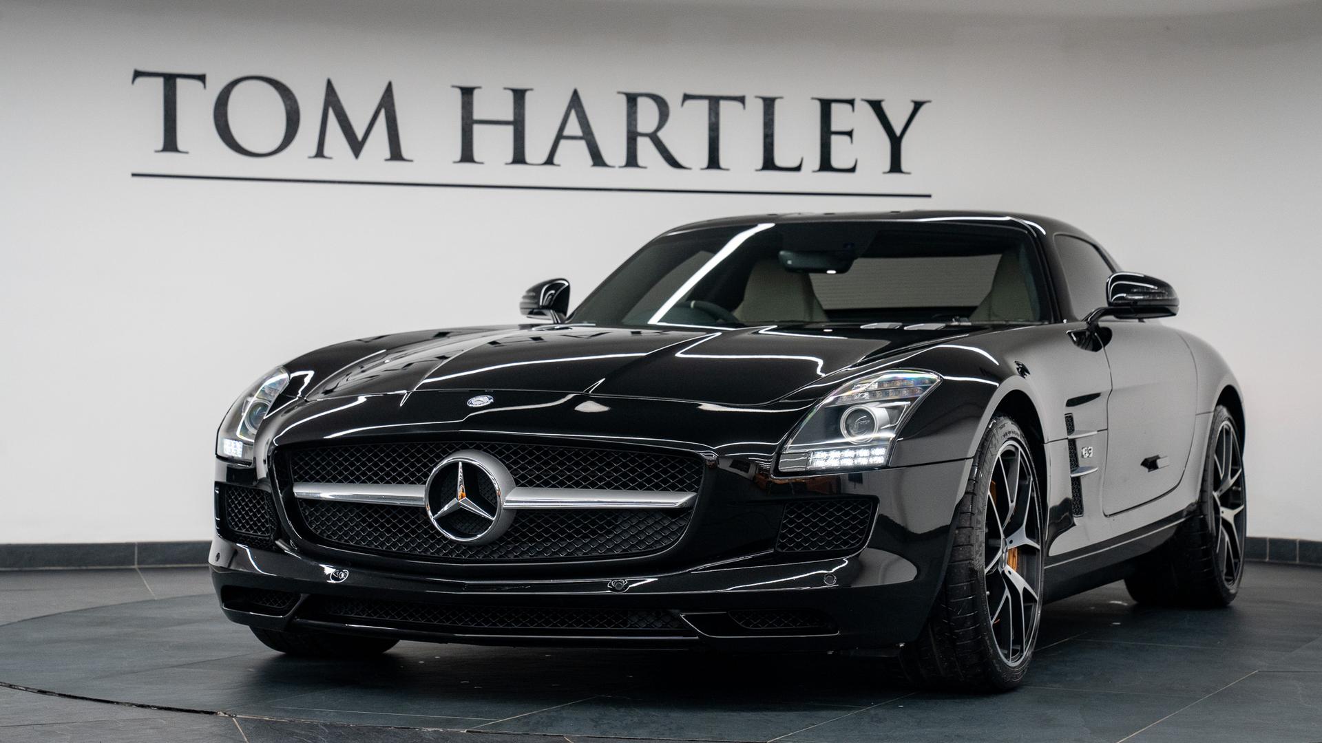 Mercedes-Benz SLS Photo ec66c951-c75c-4ddc-8321-a2d922860e62.jpg