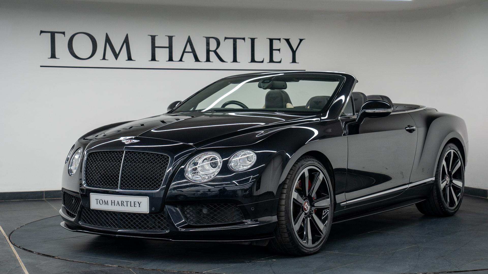 Bentley Continental GTC Photo ec6c4f9d-c4d8-43f3-887e-64f18f139a1e.jpg