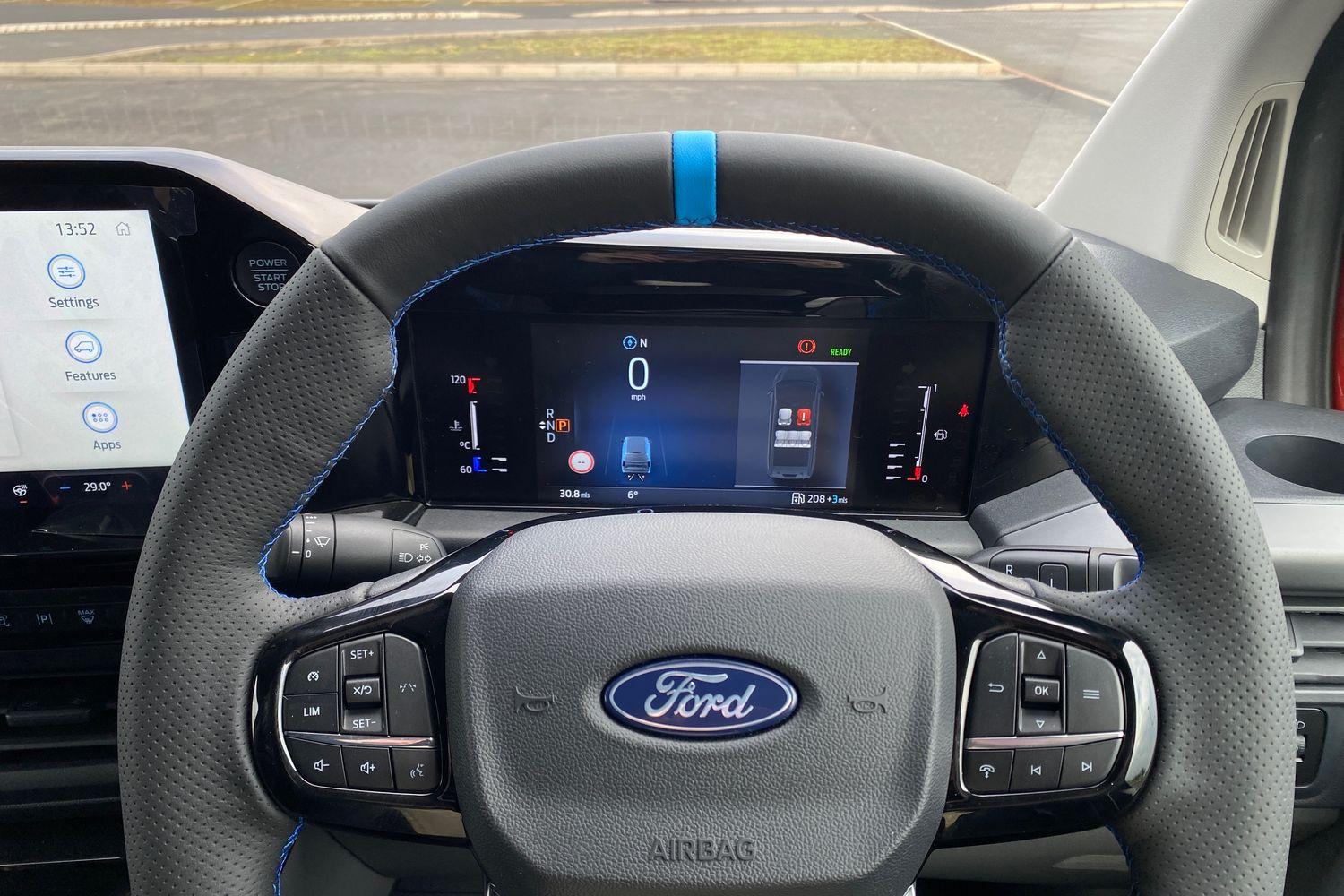 Ford TRANSIT CUSTOM Photo 31