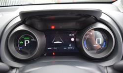 Toyota YARIS CROSS Photo 12